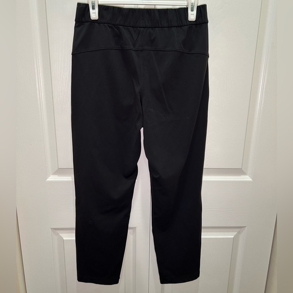 Lululemon Track Pant Jogger Cropped Pockets Black Drawstring Pants Size 6 - Picture 2 of 3